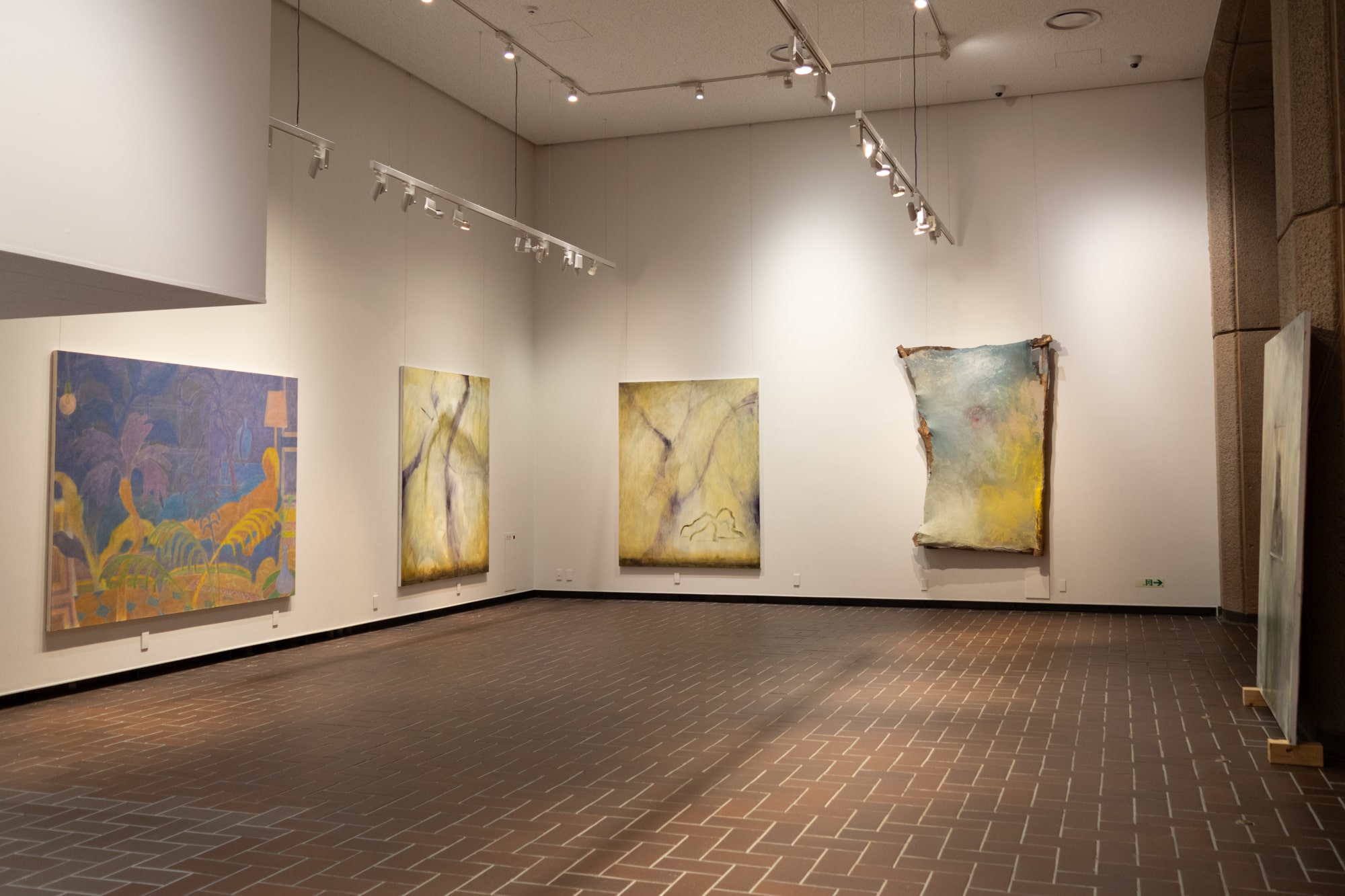 糸会「絵の辻」展覧会風景